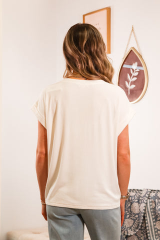 T-shirt, pocket t-shirt, white tee, long t-shirt