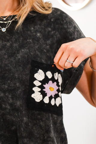 T-shirt, pocket t-shirt, black tee, long t-shirt