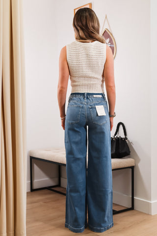 Sweater vest, v neck top, white vest, white top