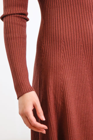 knit dress, knit midi dress, midi dress, fall dress, burgundy midi dress, burgundy knit dress, burgundy knit midi dress, dress with small cutouts