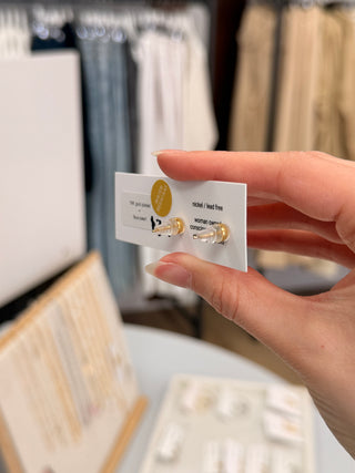 Pearly Paw - Stud Earrings