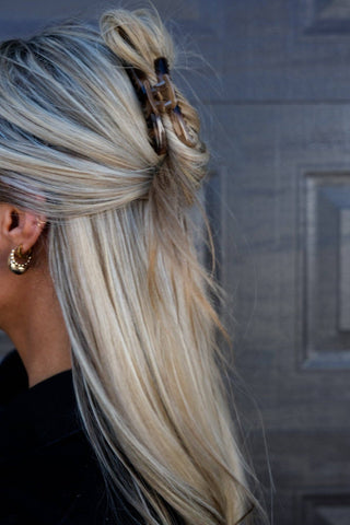 Shiny Mini Hold Everything Claw: LIGHT TORTOISE