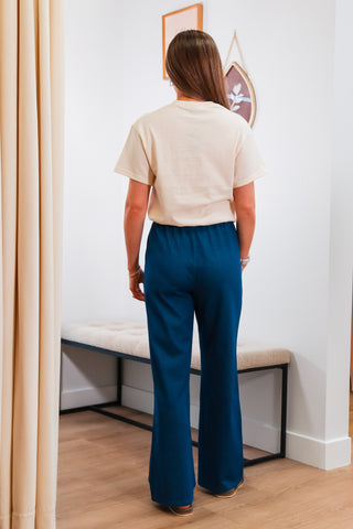 patriotic flag top, patchwork, t-shirt, blue jean pants, adjustable tie waist, casual outfit, summer outfit