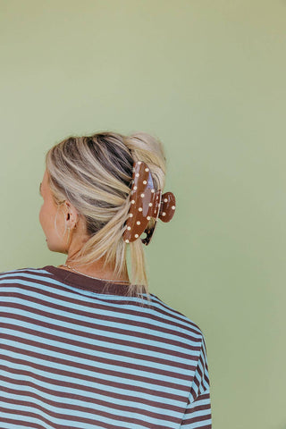 POLKA DOT & STRIPED OVERSIZED CLAWS: BROWN AND BLUE STRIPED