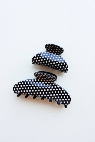 BLACK & WHITE POLKA DOT CLAW: OVERSIZED
