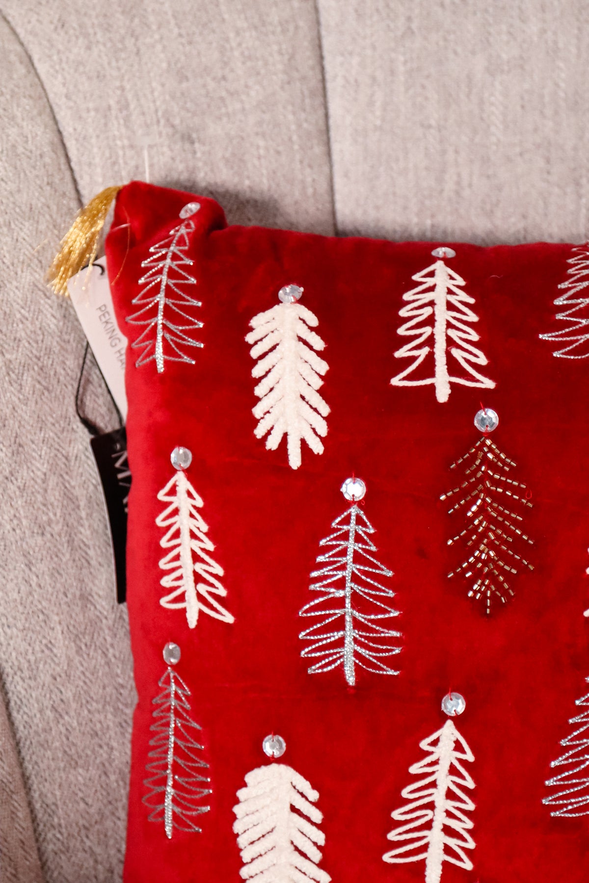 Christmas Pillow,  throw pillow, Holiday gift, tree pillow, red pillow