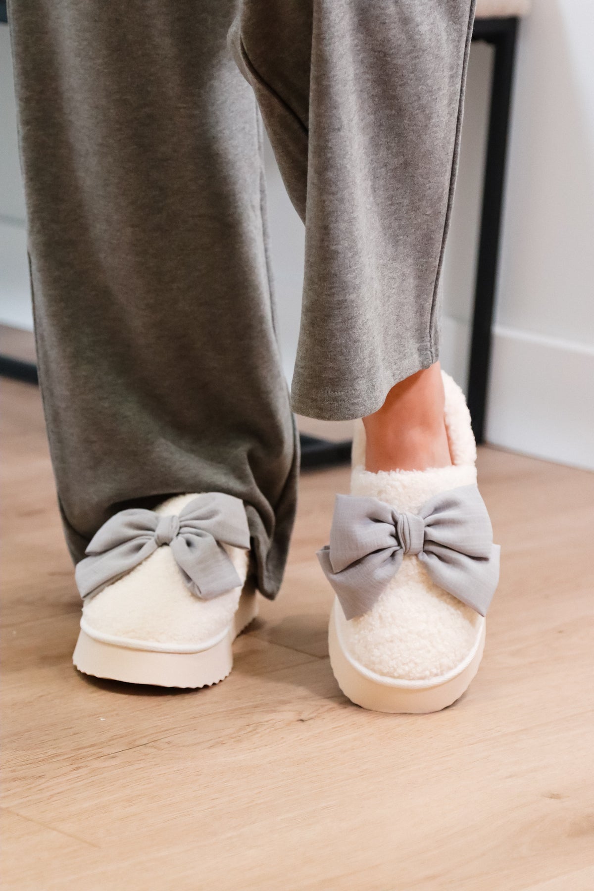 Bow Slippers