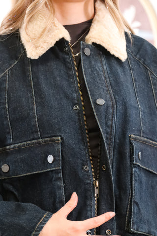 Denim jacket, cropped denim jacket, fall jacket, fall outfit inspo, jacket with fur collar