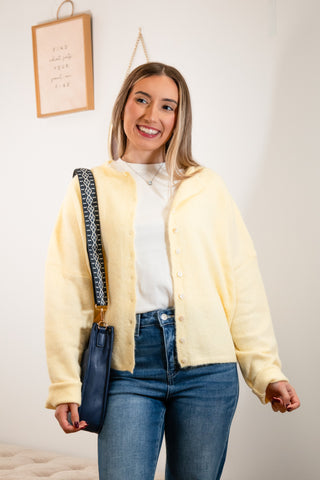 Sweater Weather - Cardigan - Yellow