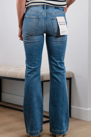 Jeans, Medium Wash Jeans, summer jeans, Flared Jeans, Summer jeans outfit Inspo, Trending Jeans, Popular Jeans, Daze Denim 