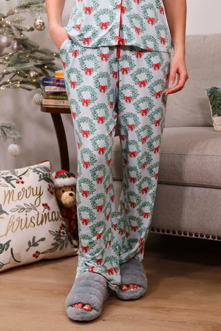 Wreath & Ribbons - Pajama Set