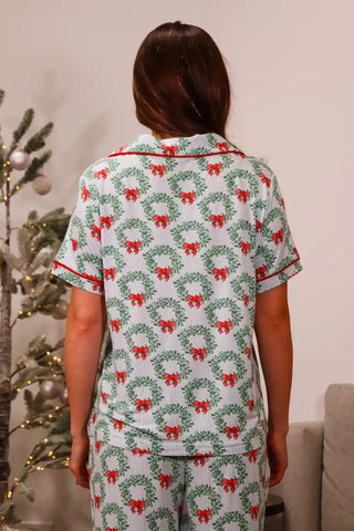 Wreath & Ribbons - Pajama Set