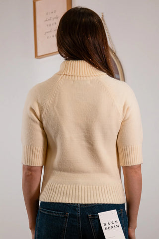 Put a Bow On It - Short Sleeve Sweater