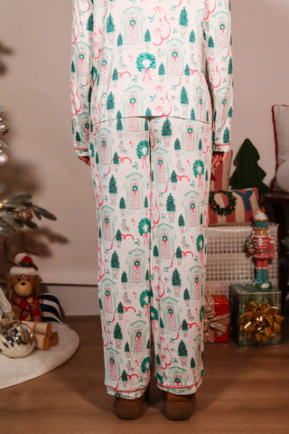 white pajama set, white and pink pajama set, white and green pajama set, christmas pajama set, holiday pajama set, button down pajama set, white button down pajama set, white and pink button down pajama set, white and green button down pajama set, holiday gift ideas, birthday gift ideas