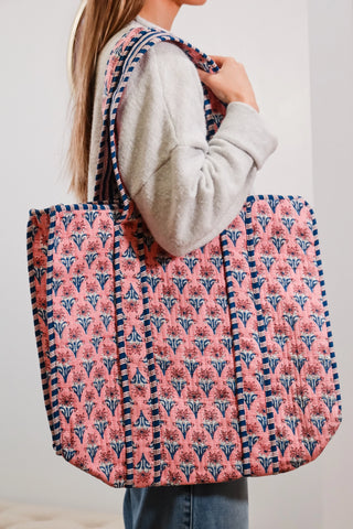 Got It In The Bag - Tote - Pink Daisies
