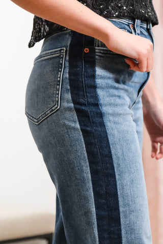 perfect everyday jeans, jeans with two shades, dark wash jeans, light wash jeans