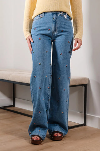 Blooming in Spring Jeans - Daze Denim
