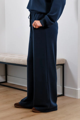 Julia - Sweatpants - Navy
