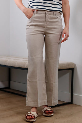 Linen Pants, summer pants, work pants, Pants for summer, summer outfit inspo, work outfit inspo, office job fit, summer abroad outfit inspo, summer linen pants 