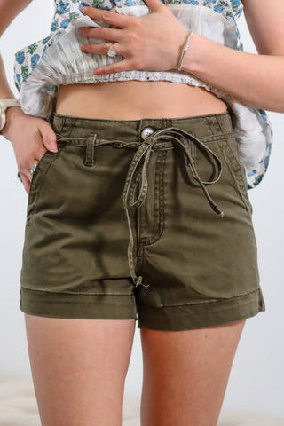 Green Olive Shorts, Green Shorts, Summer Shorts, Short inspo, Green shorts for summer, Spring shorts inspo.