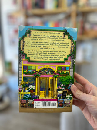The Daisy Chain Flower Shop - Laurie Gilmore